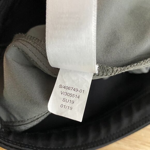 Athleta Ascender‎ Shorts Side Striped Polyester Blend Women's Size 4 - Picture 8 of 9